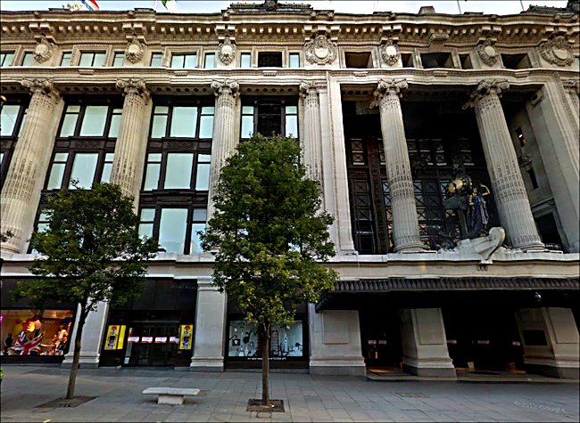 Louis Vuitton London Selfridges, 400 Oxford Street, Selfridges, London, W1A  1AB
